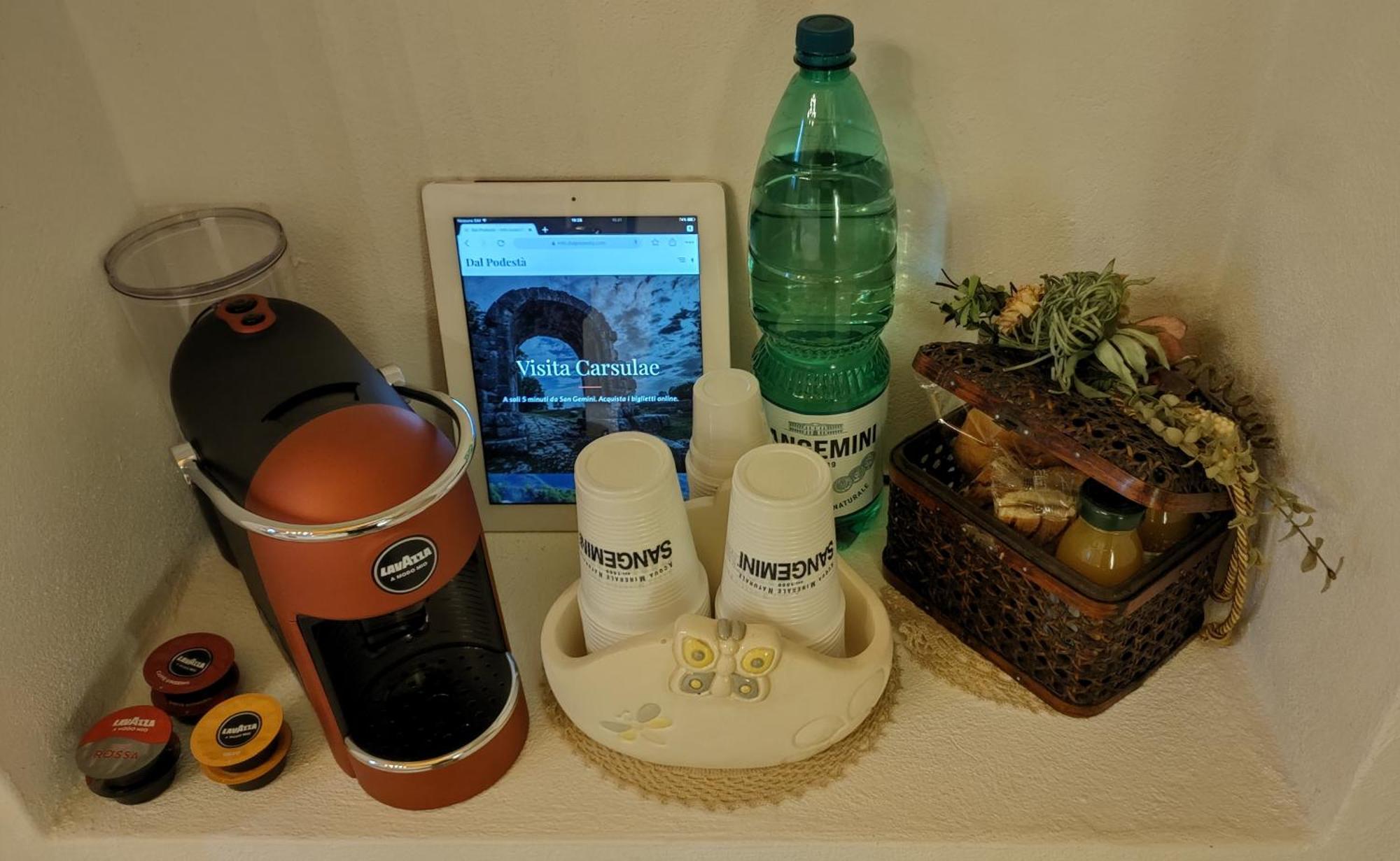 Dal Podesta سان جيميني المظهر الخارجي الصورة